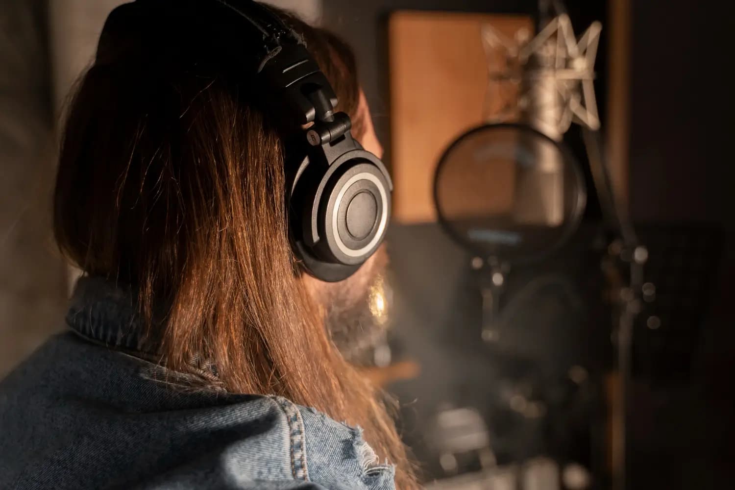 How Headphones Shape Your Music Production Experience