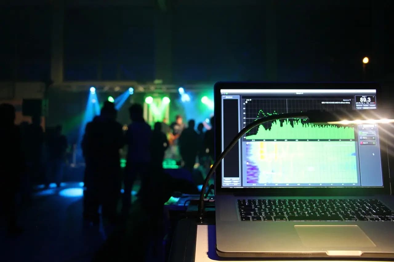 The Basics of EQ: How to Mix Your Tracks Perfectly
